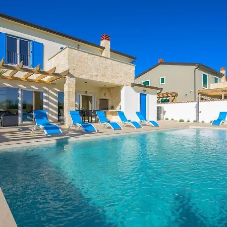 Apartment The Best Property With Private Pool